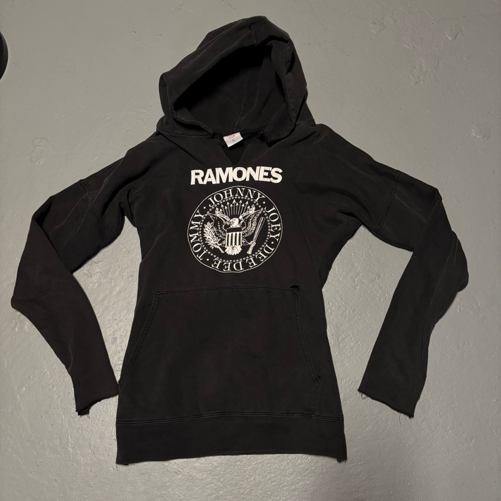 Vintage 90s Ramons black hoodie size large